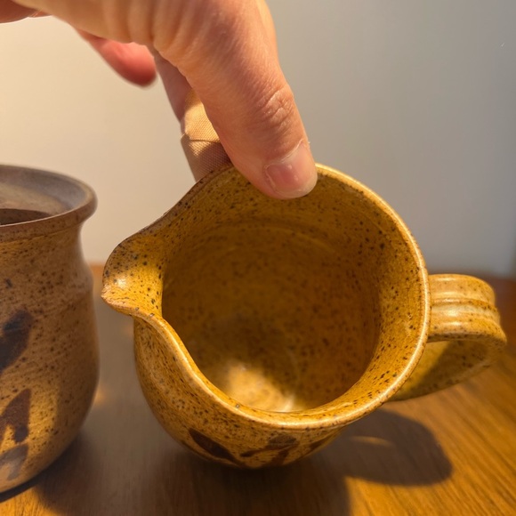 Gibson pottery made in England, vintage retro sugar and creamer set handmade - Picture 9 of 11